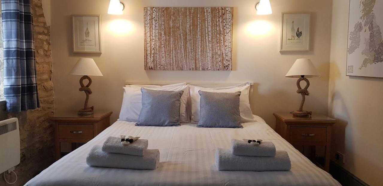 סטואו-און-דה-וולד The Kings Arms Hotel מראה חיצוני תמונה